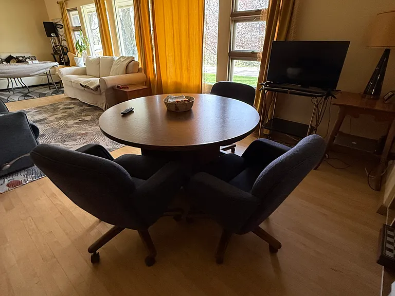 125 Pleasant Hill Dr — Photo 1