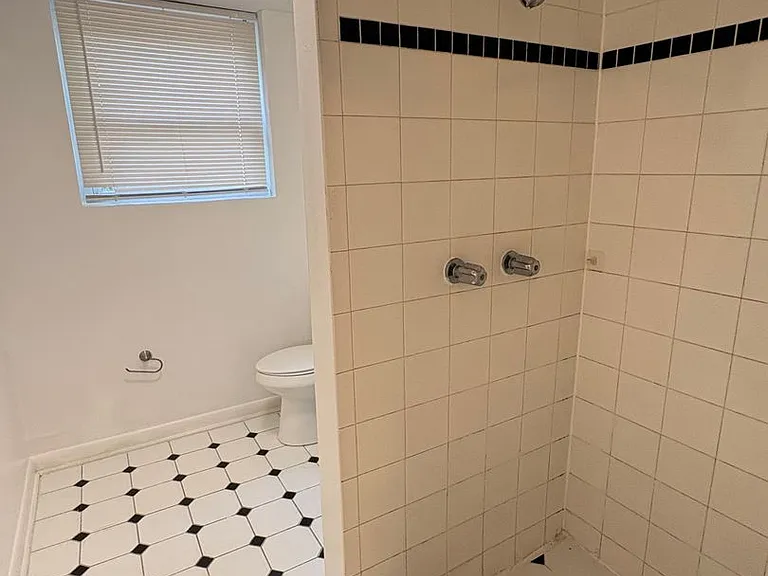 219 Hillcrest Ave — Photo 4