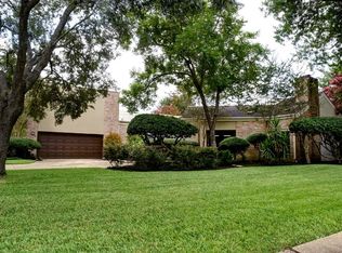 12027 Whittington Dr, Houston, TX 77077