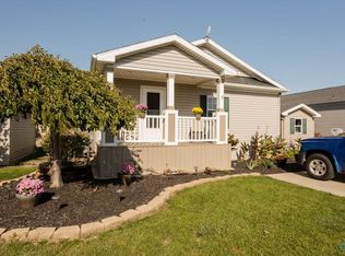 8911 W White Crane Way, Oak Harbor, OH 43449