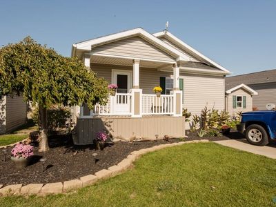 8911 W White Crane Way, Oak Harbor, OH, 43449