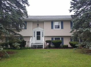 238 Fonda Rd, Waterford, NY 12188