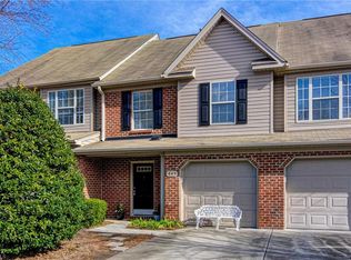 843 Jarman Dr, Jamestown, NC 27282