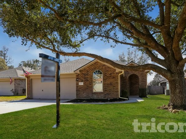 2205 Highland Hills Dr