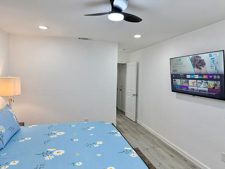 2303B Windy Pine Ln — Photo 12
