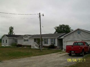 476 Angelville Rd, Mooers, NY 12958