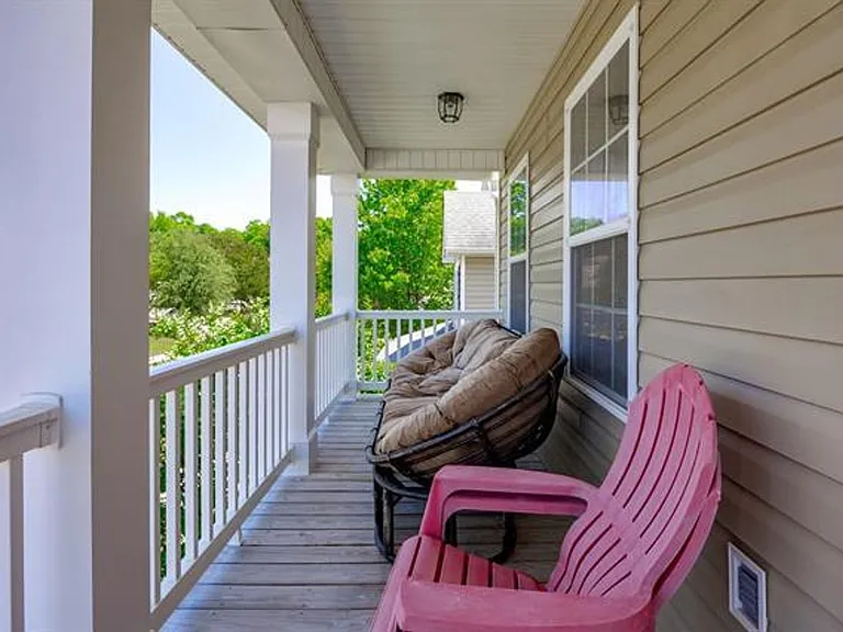 221 Allenbrooke Dr — Photo 26