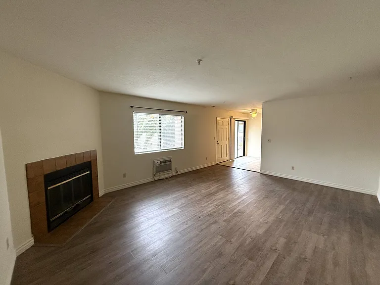 3997 Farquhar Ave #3997 — Photo 6