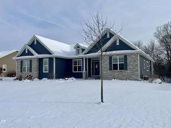 W212N6064 Legacy TRAIL, Menomonee Falls, WI 53051