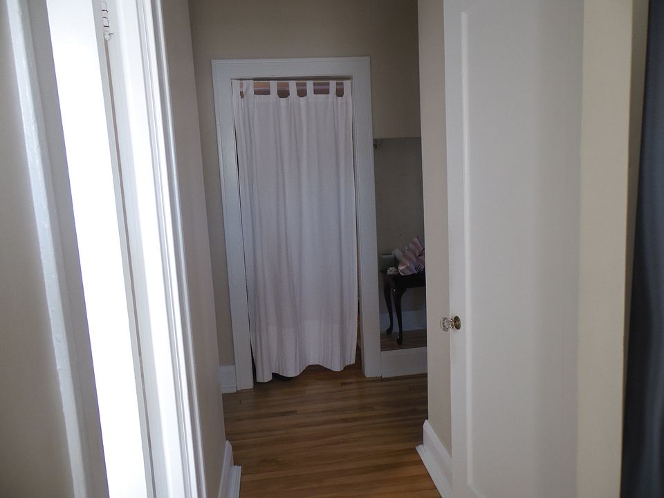 1st image of 2599 Lexington Ave N