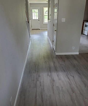 5th image of 10402 Cub Valley
