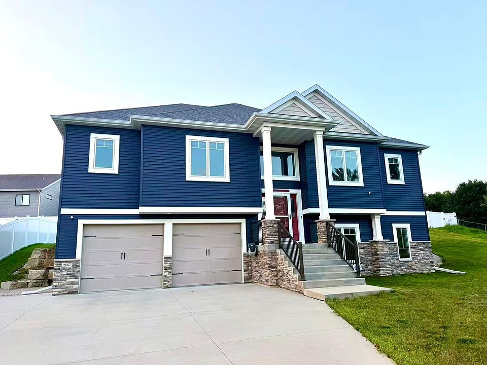 1st image of 2667 Century Pine Ln NE