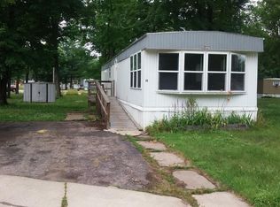 12 Black Oak Cir, Wisconsin Rapids, WI 54495