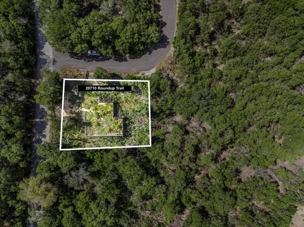 20710 Roundup Trl, Leander, TX 78645