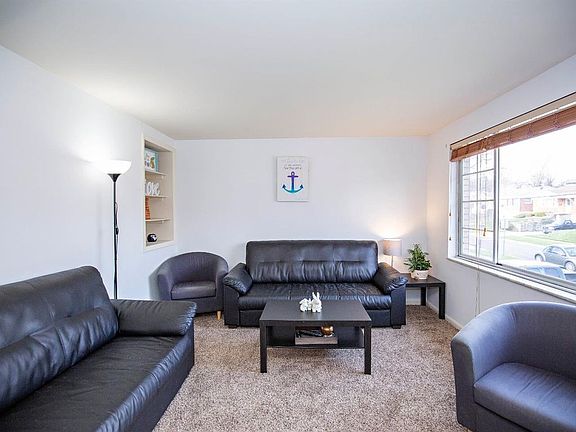 4th image of 3869 Woodsong Dr