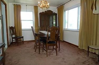 5th image of 4112 Grandview Dr