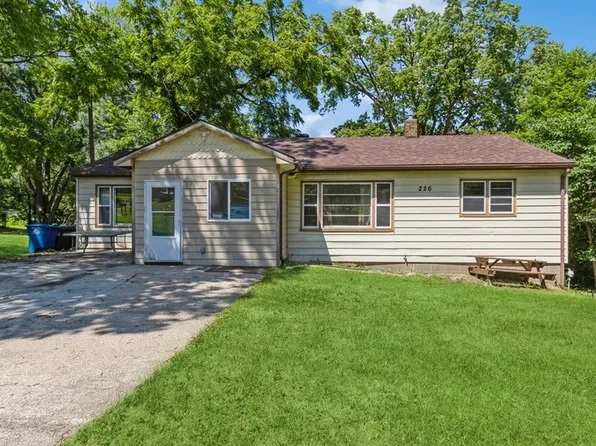 226 E Park Ave, Des Moines, IA 50315