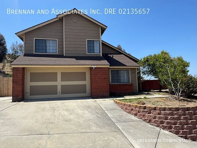 1697 Parkland Way — Photo 1