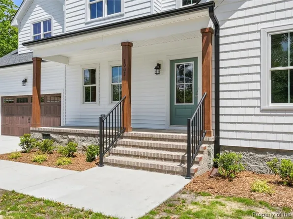 1002 Waterview Rd, Yorktown, VA 23692