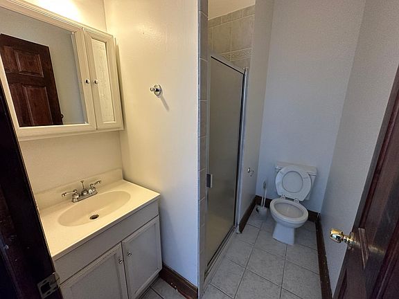 5th image of 2053 W Division St Unit 1