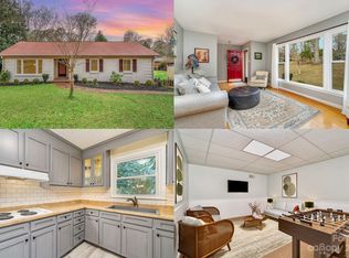 912 Tally Ho Ct, Charlotte, NC 28212