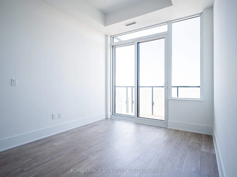 470 Front St W #3503 — Photo 11