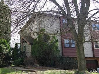2nd image of 120 High Point Ln