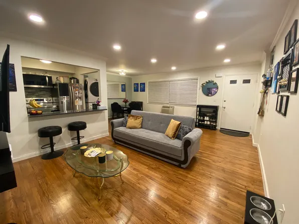 380 Terhune St, Teaneck, NJ 07666