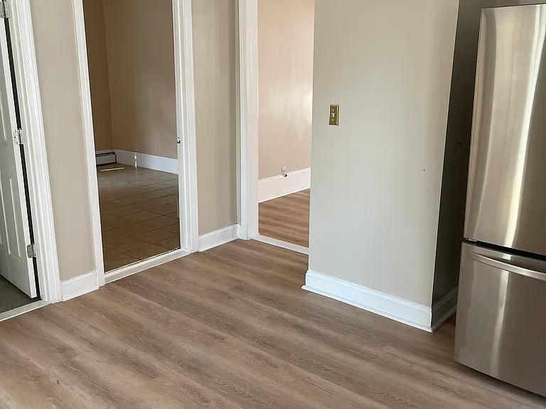 30 Pekin St #2 — Photo 7