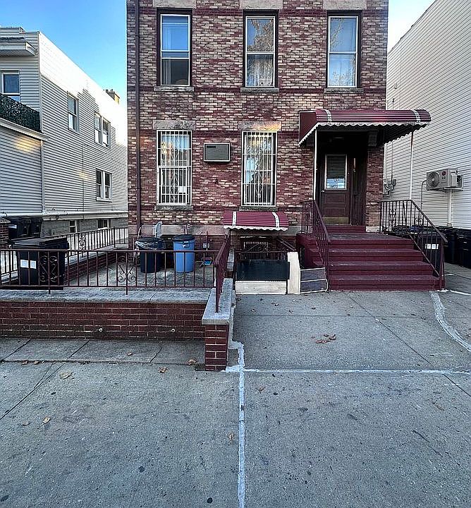 1st image of 1862 68th St
