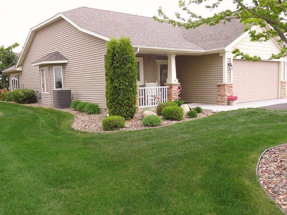 1st image of 1563 Crestmoor Dr