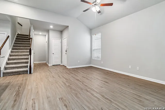 141 Nespral Dr — Photo 7