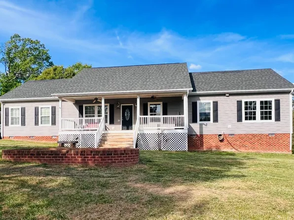 6956 Climax Rd, Gretna, VA 24557