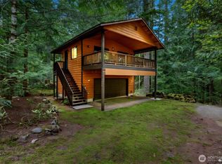 390 N Potlatch Dr N, Hoodsport, WA 98548