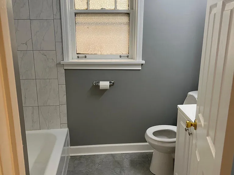 3026 W Palmer Blvd #2S — Photo 4