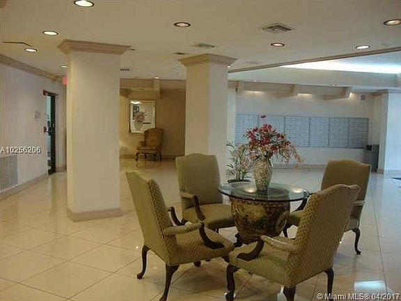 3rd image of 1200 NE Miami Gardens Dr APT 708W