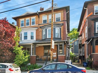810 S 49th St, Philadelphia, PA, 19143