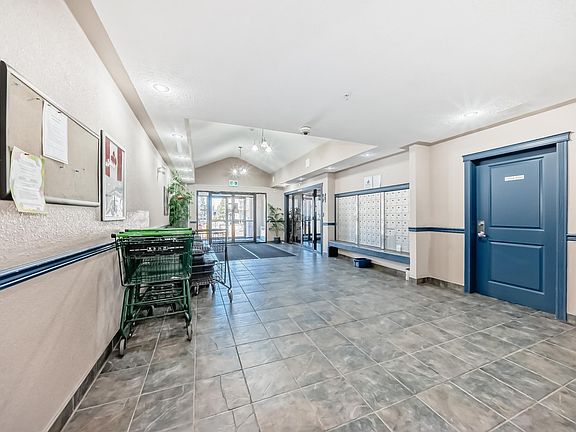 5th image of 16221 95th St NW #126