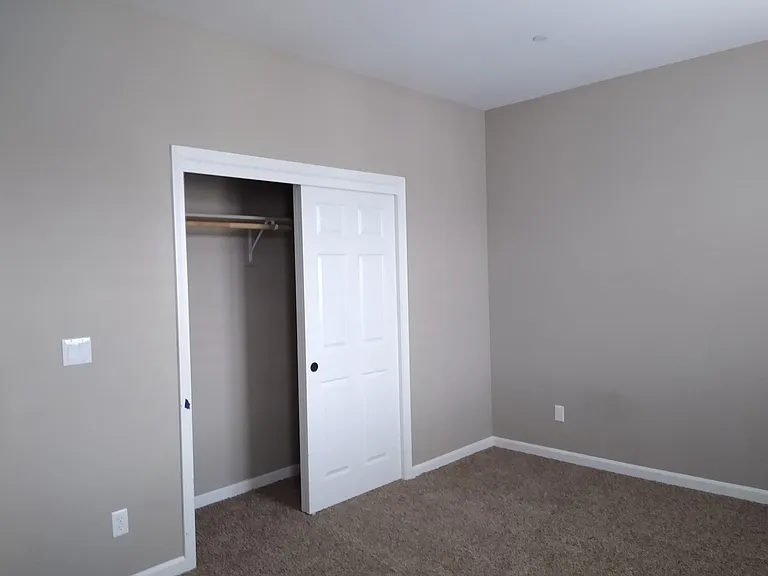 2109 E Christensen Dr — Photo 4