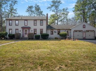 4 Old Forge Rd, Cumberland, RI 02864