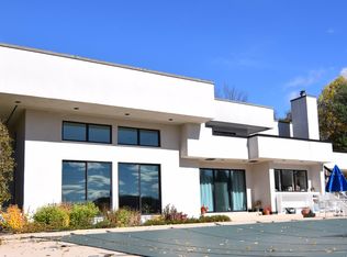 107 Trescott Rd, Hanover, NH 03755