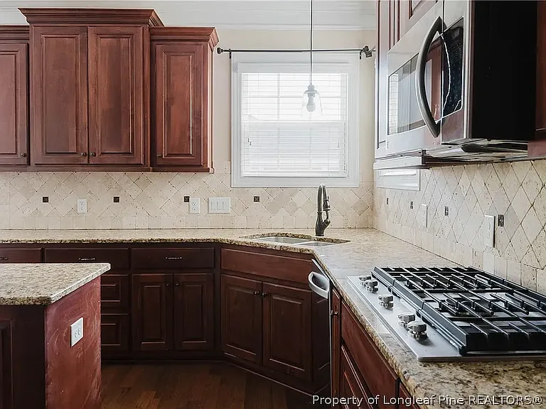 5317 Pride Ln — Photo 35