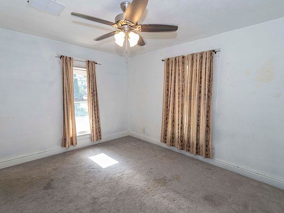 2nd image of 1138 Cedar St