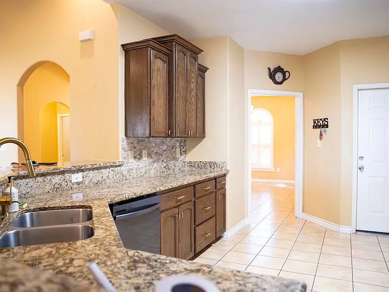 415 Starling Creek Loop — Photo 5