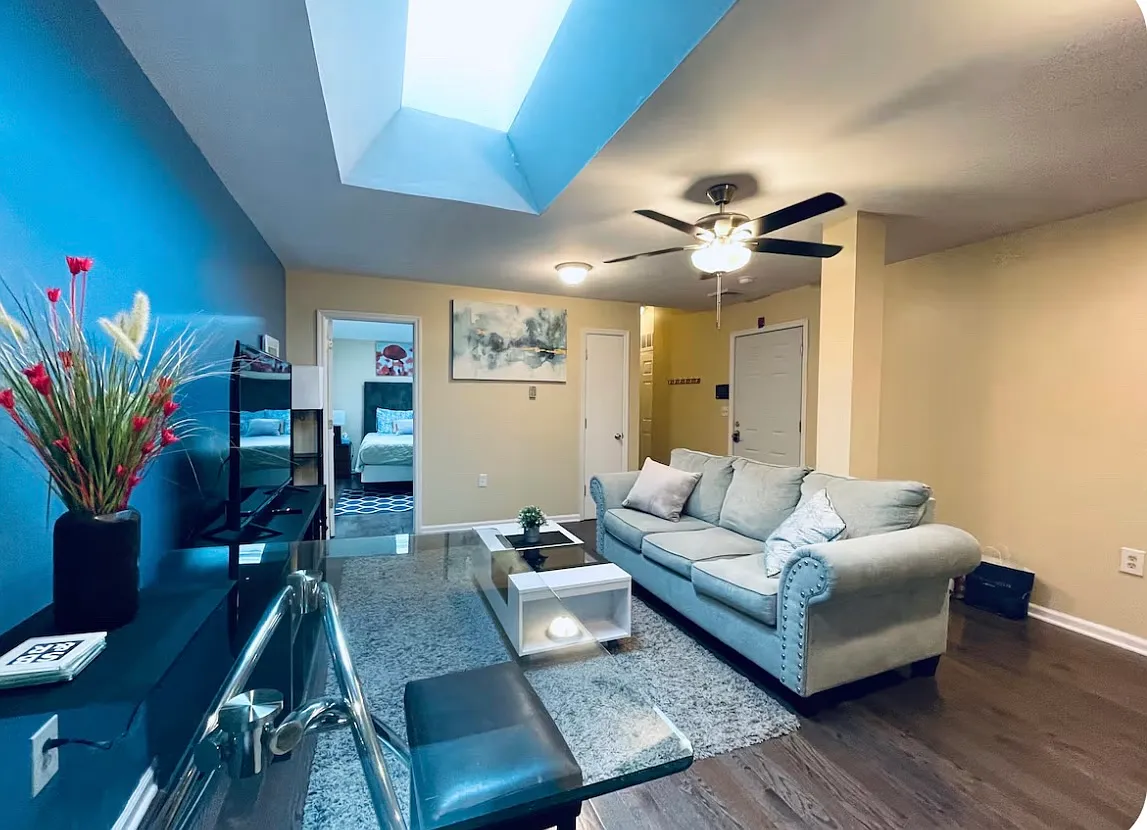 1 bed, 700 sqft, $1,675 — Photo 1