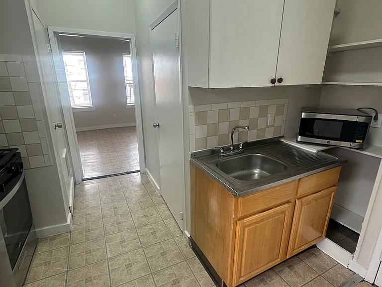 204 Market St #9B — Photo 2