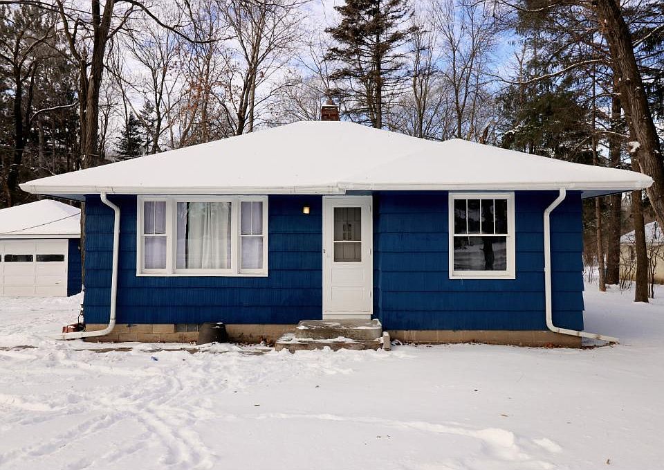 1st image of 3407 White Bear Ave