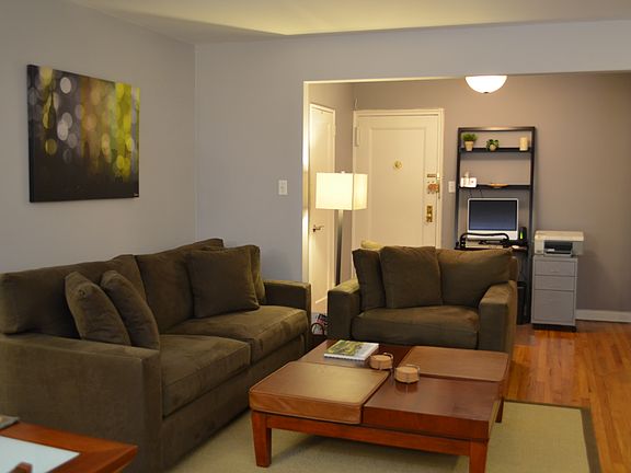 4th image of 14021 Burden Cres APT 303