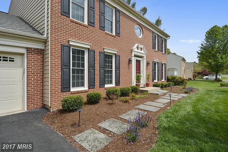 1st image of 11694 Gilman Ln