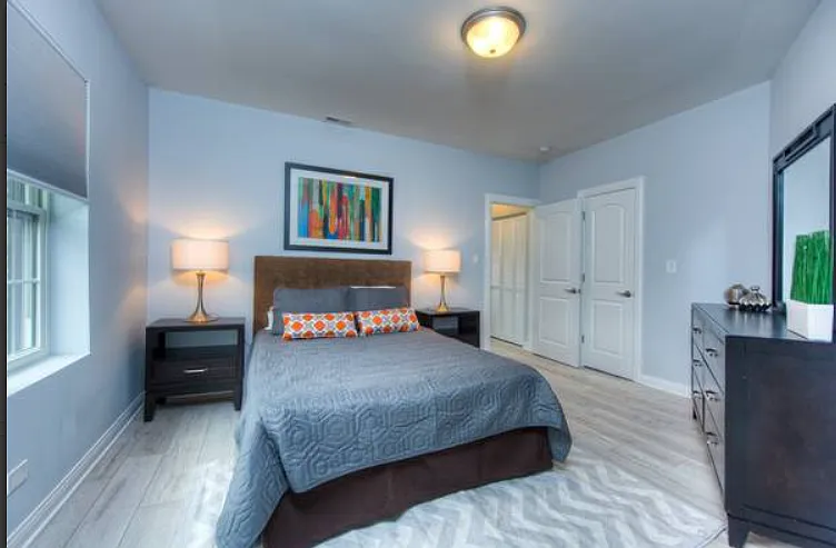 15 N Vail Ave #305 — Photo 2